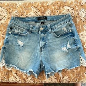 EUC Judy Blue shorts